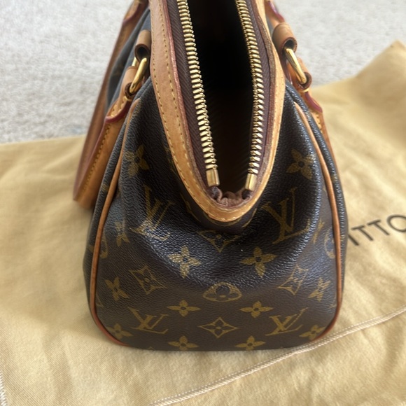 Louis Vuitton Tivoli PM  see photos. Still have box, receipt and bag protector. - Picture 15 of 15